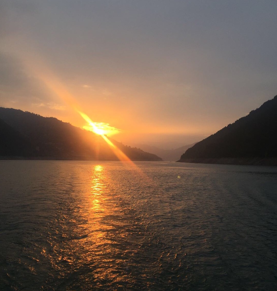 12-巴東夕陽.jpg